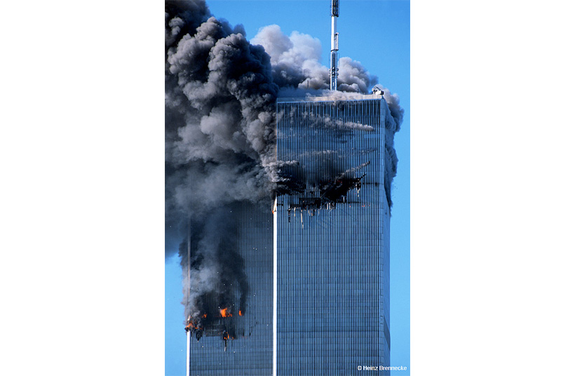 9/11 Attacks World Trade Center New York, UNITED IN MEMORY 9/11 ... GEGEN DAS VERGESSEN