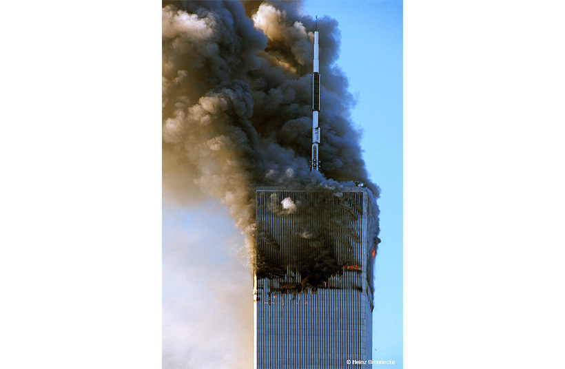 9/11 Attacks World Trade Center New York, UNITED IN MEMORY 9/11 ... GEGEN DAS VERGESSEN