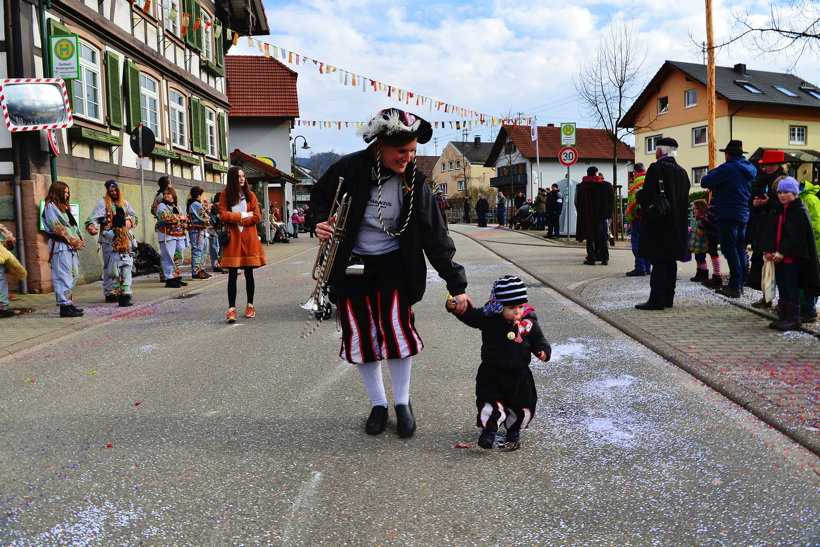 Brauchtum schwäbisch alemannische Fastnacht