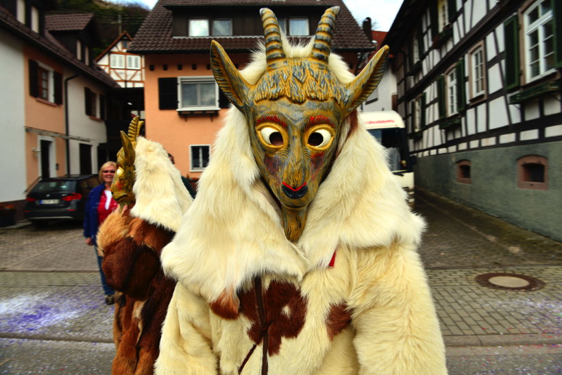 Brauchtum schwäbisch alemannische Fastnacht