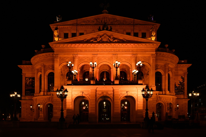 Alte Oper in Frankfurt am Main Luminale-Premiere für die Alte Oper