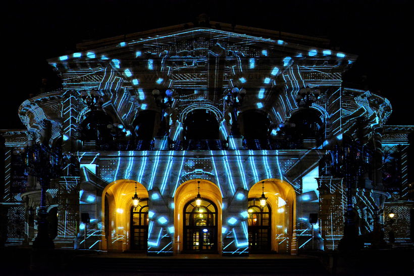 Alte Oper in Frankfurt am Main Luminale-Premiere für die Alte Oper