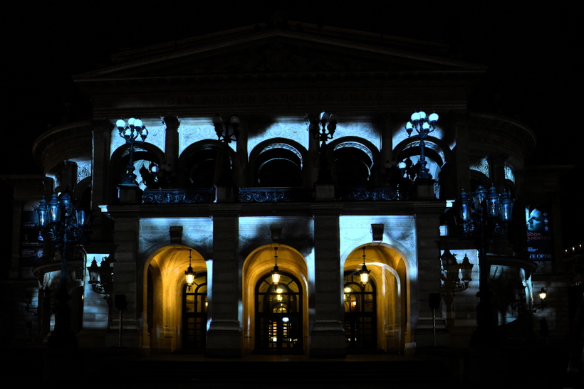 Alte Oper in Frankfurt am Main Luminale-Premiere für die Alte Oper 2018