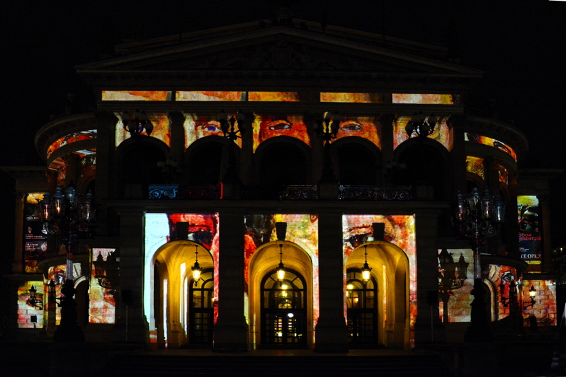 Alte Oper in Frankfurt am Main Luminale-Premiere für die Alte Oper 2018