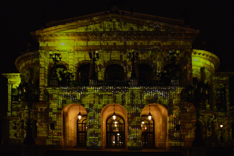 Alte Oper in Frankfurt am Main Luminale-Premiere für die Alte Oper 2018