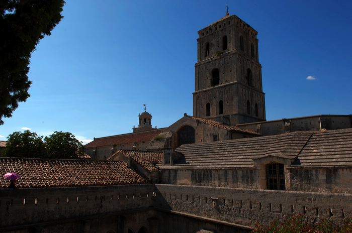 Arles, Provence, Camargue, Alpilles