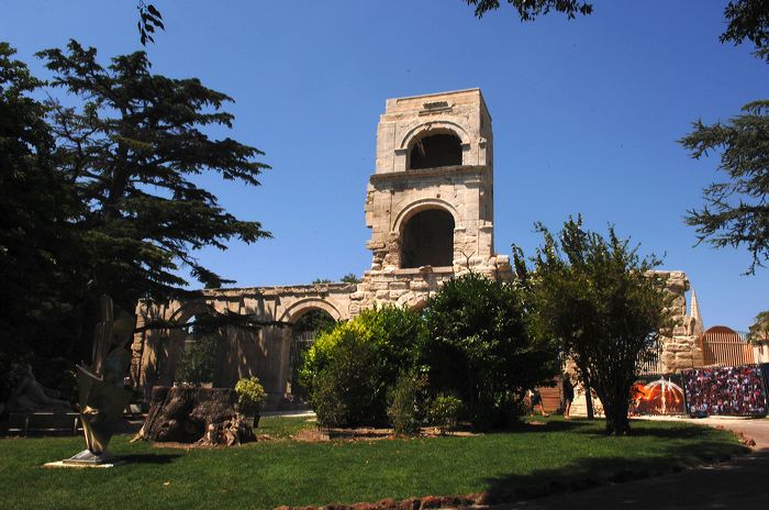 Arles, Provence, Camargue, Alpilles