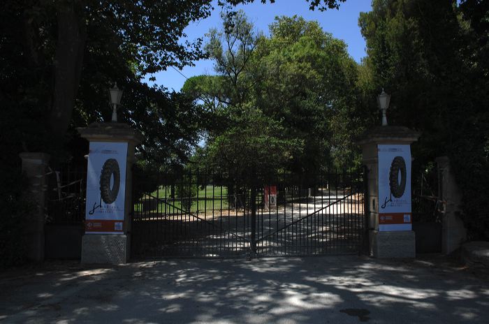 Arles, Provence, Camargue, Alpilles