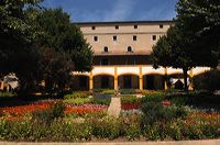 Arles, Provence, Camargue, Alpilles