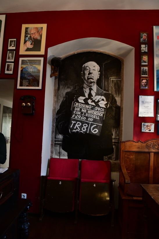 Das Kriminalhaus mit sein Café Sherlock das kriminellste Cafe in Hillesheim im Herzen der Eifel