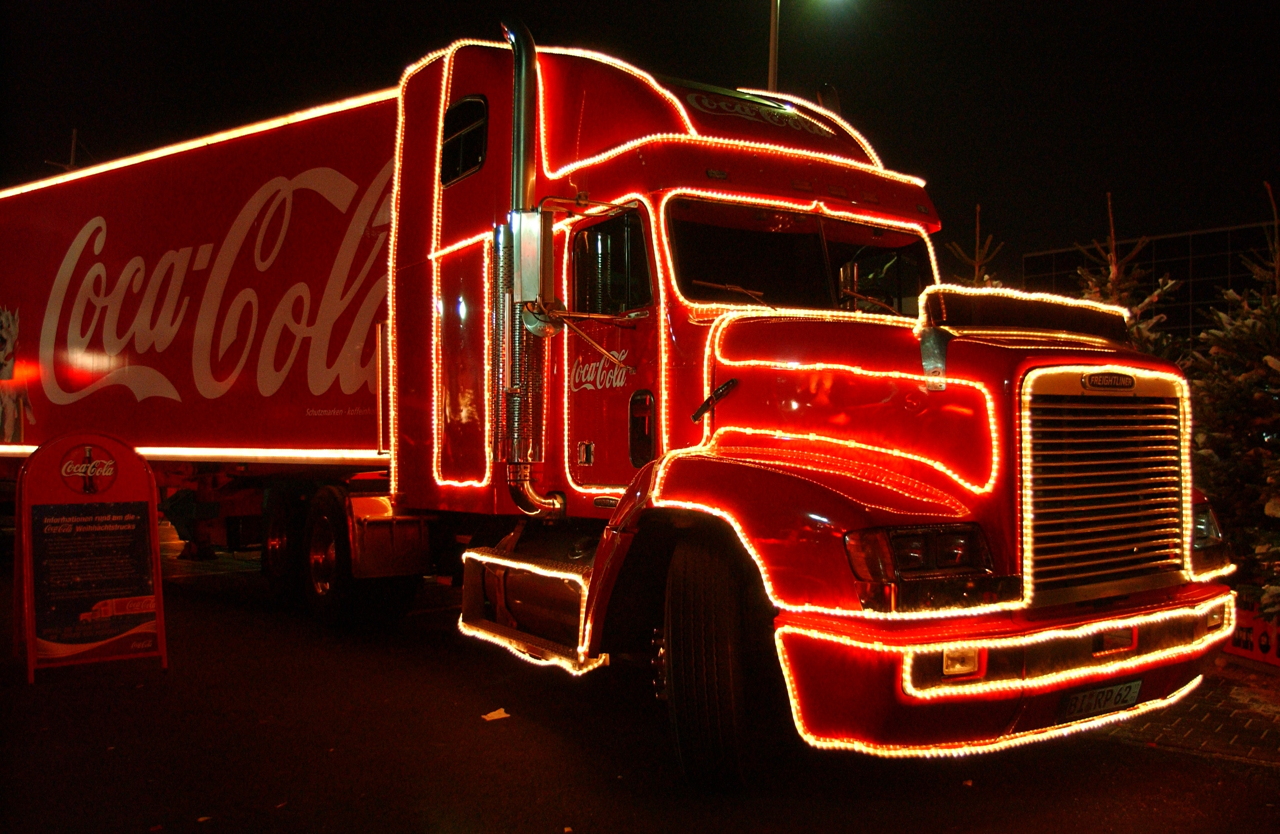 Coca-Cola Weihnachtstrucks 2004 Darmstadt-Weiterstadt Segmüller