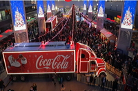 Coca-Cola Weihnachtstrucks 2004 Darmstadt-Weiterstadt Segmüller