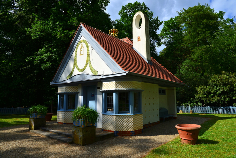 Prinzessinnenhaus 1902 Joseph Maria Olbrich Schloss Wolfsgarten Egelsbach Prinzessin Elisabeth von Hessen ein Kindertraum bis heute