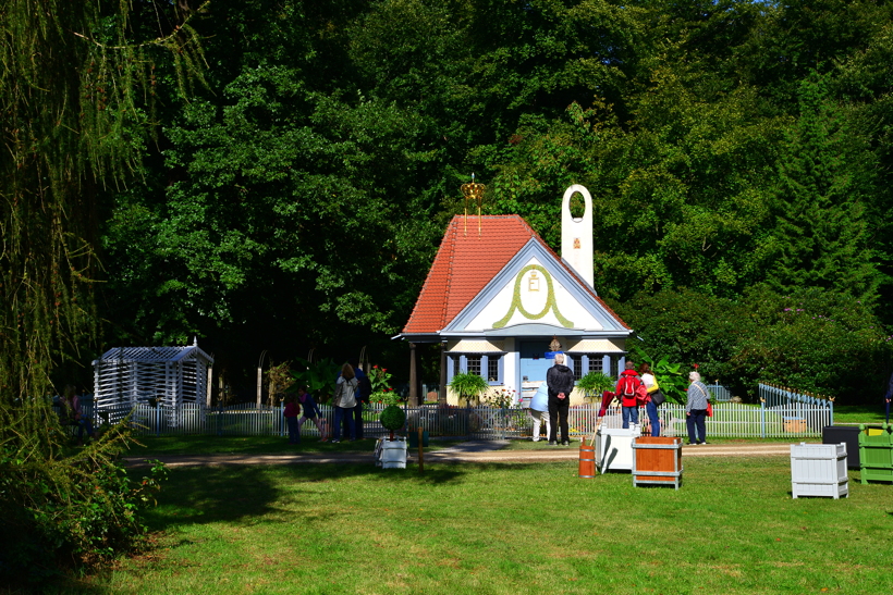 Prinzessinnenhaus 1902 Joseph Maria Olbrich Schloss Wolfsgarten Egelsbach Prinzessin Elisabeth von Hessen ein Kindertraum bis heute