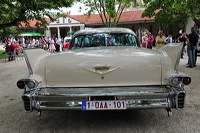 European Elvis Festival Bad Nauheim Elvis Presley King of Rock`n und Roll Cadillac-Parade August Elvis Presley der King starb am 16. August 1977 doch seine Legende lebt weiter