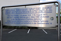 European Elvis Festival Bad Nauheim Elvis Presley King of Rock`n und Roll Cadillac-Parade August Elvis Presley der King starb am 16. August 1977 doch seine Legende lebt weiter