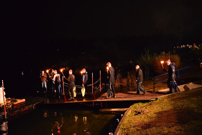 Fackelschwimmen Badesee Walldorf 2016 Interessengemeinschaft Rettungsdienst Badesee