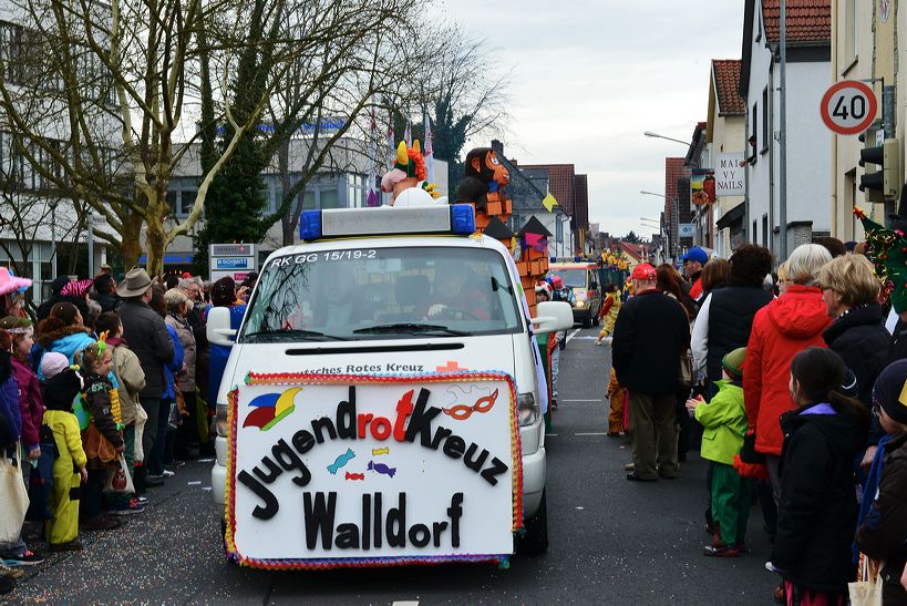 Mörfelden-Walldorf Helau, feiert die Fastnacht 2014 mit einem Faschingsumzug