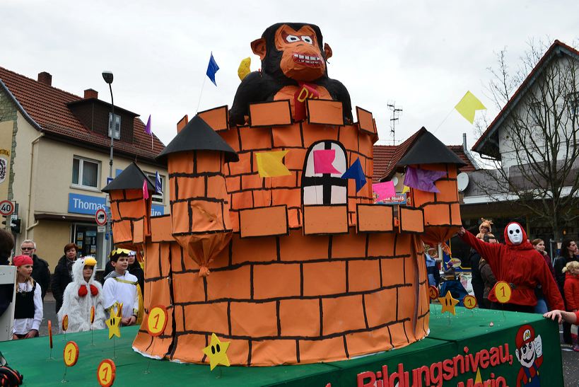 Mörfelden-Walldorf Helau, feiert die Fastnacht 2014 mit einem Faschingsumzug