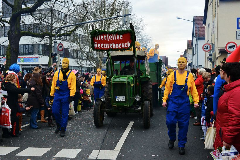 Mörfelden-Walldorf Helau, feiert die Fastnacht 2014 mit einem Faschingsumzug