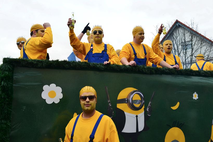 Mörfelden-Walldorf Helau, feiert die Fastnacht 2014 mit einem Faschingsumzug