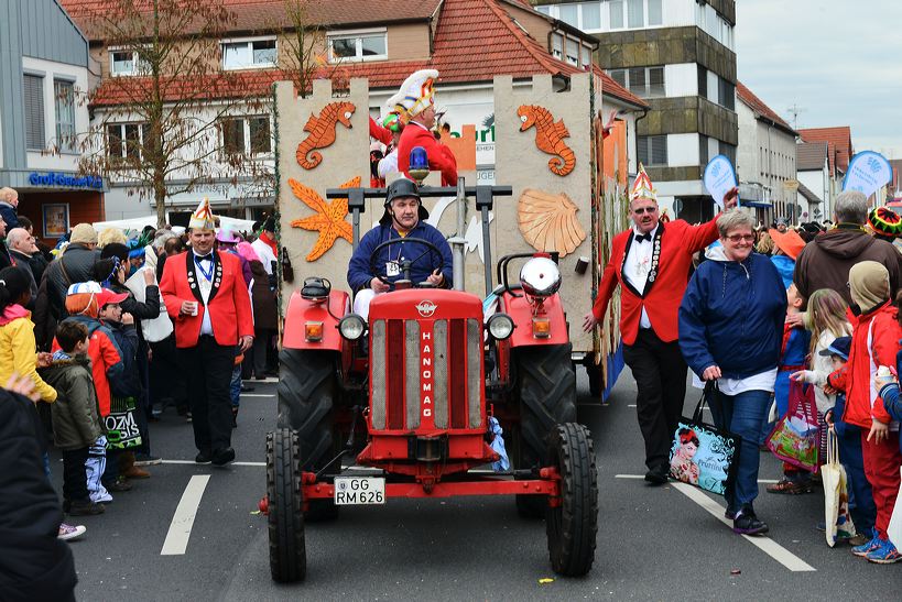 Mörfelden-Walldorf Helau, feiert die Fastnacht 2014 mit einem Faschingsumzug