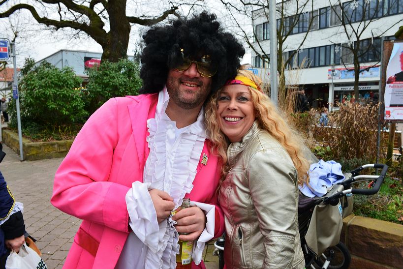 Mörfelden-Walldorf Helau, feiert die Fastnacht 2014 mit einem Faschingsumzug