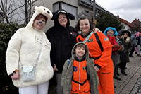 Helau Walldorfer Fastnachtsumzug närischer Lindwurm kleine und große Narren am Rathaus im Stadtteil Walldorf 2026
