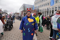 Helau Walldorfer Fastnachtsumzug närischer Lindwurm kleine und große Narren am Rathaus im Stadtteil Walldorf 2026