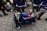 Helau Walldorfer Fastnachtsumzug närischer Lindwurm kleine und große Narren am Rathaus im Stadtteil Walldorf 2026