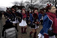 Helau Walldorfer Fastnachtsumzug närischer Lindwurm kleine und große Narren am Rathaus im Stadtteil Walldorf 2026