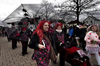 Helau Walldorfer Fastnachtsumzug närischer Lindwurm kleine und große Narren am Rathaus im Stadtteil Walldorf 2026