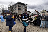 Helau Walldorfer Fastnachtsumzug närischer Lindwurm kleine und große Narren am Rathaus im Stadtteil Walldorf 2026