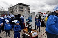 Helau Walldorfer Fastnachtsumzug närischer Lindwurm kleine und große Narren am Rathaus im Stadtteil Walldorf 2026