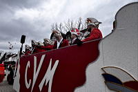 Helau Walldorfer Fastnachtsumzug närischer Lindwurm kleine und große Narren am Rathaus im Stadtteil Walldorf 2026