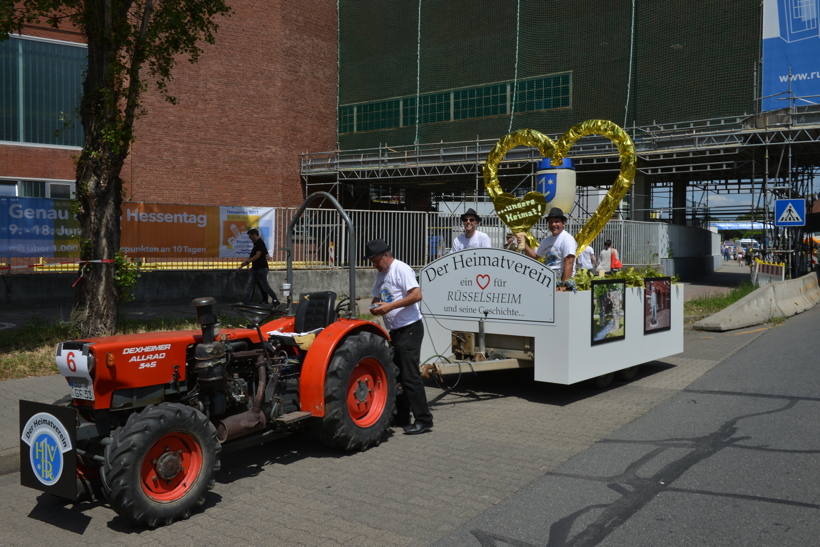 Großer Festzug 2017 beim Hessentag in Rüsselsheim