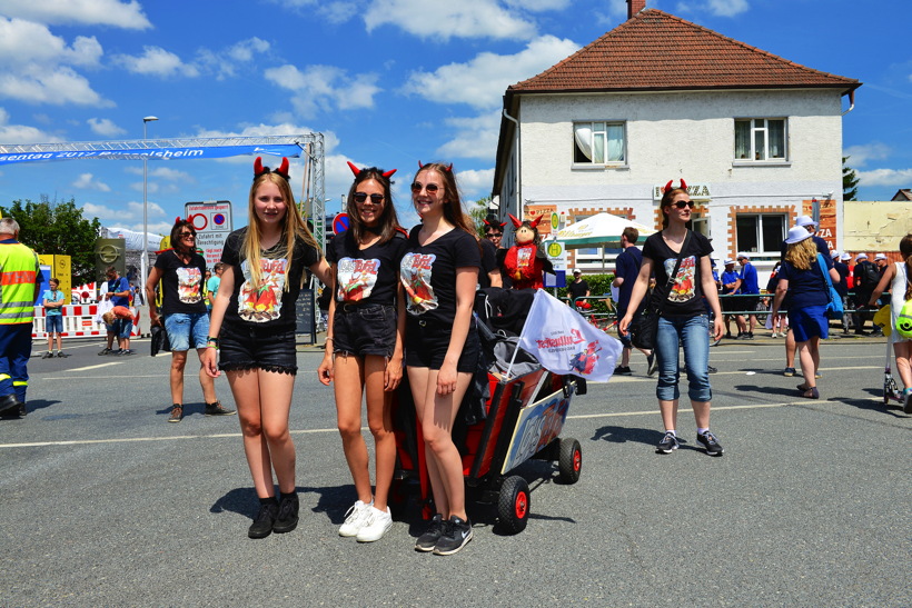 Großer Festzug 2017 beim Hessentag in Rüsselsheim