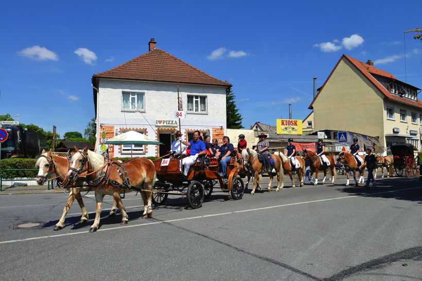 Großer Festzug 2017 beim Hessentag in Rüsselsheim