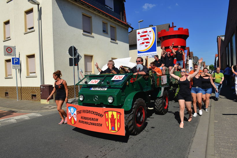 Großer Festzug 2017 beim Hessentag in Rüsselsheim