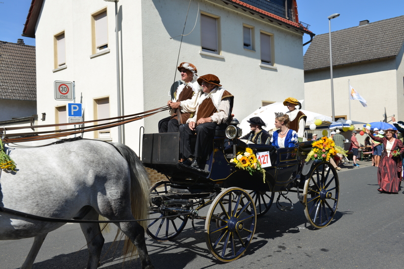 Großer Festzug 2017 beim Hessentag in Rüsselsheim