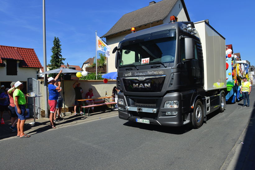 Großer Festzug 2017 beim Hessentag in Rüsselsheim