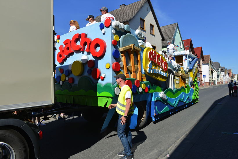 Großer Festzug 2017 beim Hessentag in Rüsselsheim