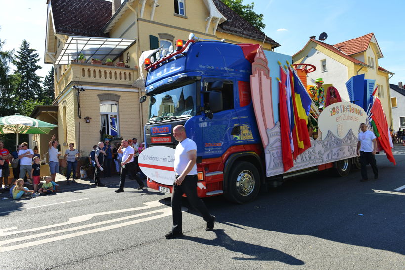 Großer Festzug 2017 beim Hessentag in Rüsselsheim