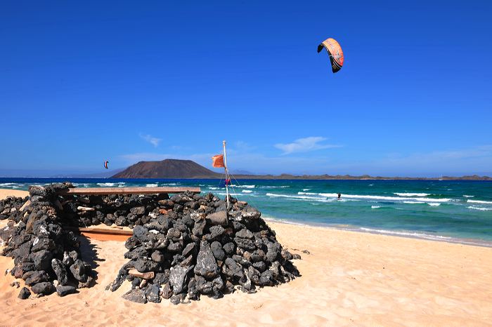 Fuerteventura 150 km Strandlandschaft Naturpark Corralejo das grösste Dünengebiet der Kanaren