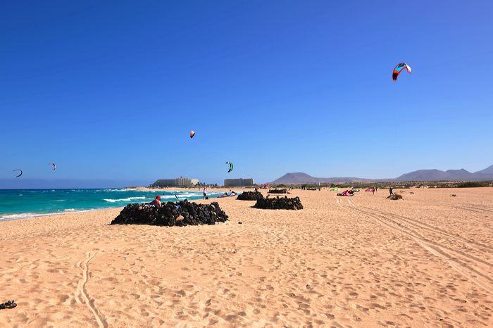 Fuerteventura 150 km Strandlandschaft Naturpark Corralejo das grösste Dünengebiet der Kanaren