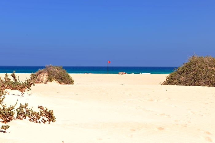 Fuerteventura 150 km Strandlandschaft Naturpark Corralejo das grösste Dünengebiet der Kanaren