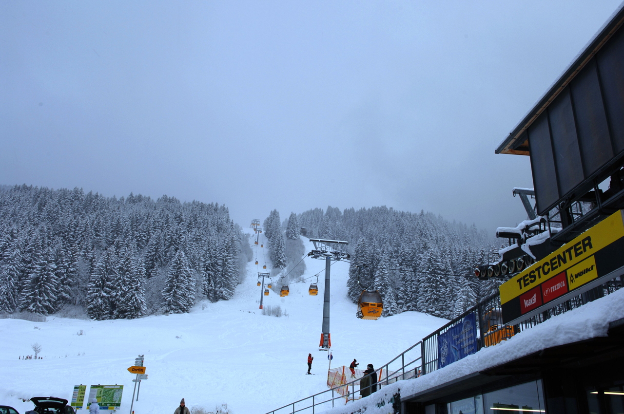 Hörnerbahn nur 7km von Oberstdorf in Bolsterlang längste Höhen-Winterwanderwege im Allgäu mit Berghaus Schwaben