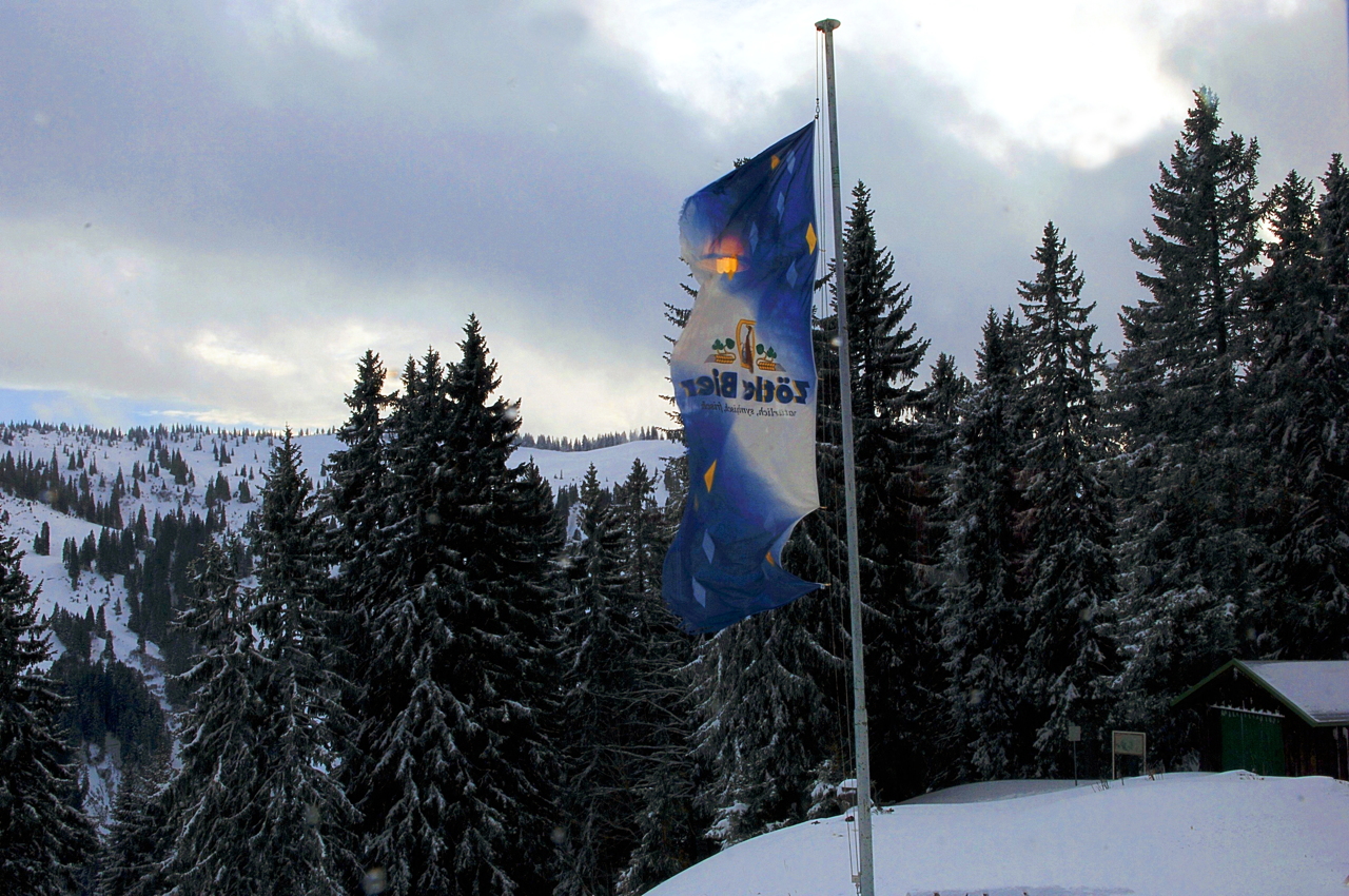 Hörnerbahn nur 7km von Oberstdorf in Bolsterlang längste Höhen-Winterwanderwege im Allgäu mit Berghaus Schwaben