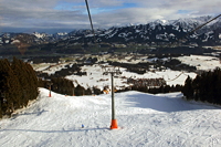 Hörnerbahn nur 7km von Oberstdorf in Bolsterlang längster Höhen-Winterwanderwege im Allgäu mit Berghaus Schwaben