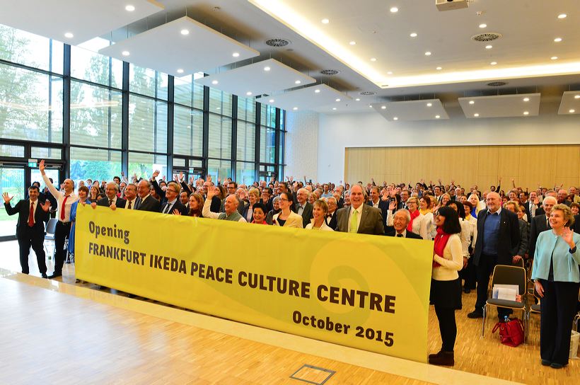 Frankfurt Ikeda Peace Culture Centre Opening 2015 - Buddhistisches Friedenszentrum für ganz Europa in Mörfelden-Walldorf